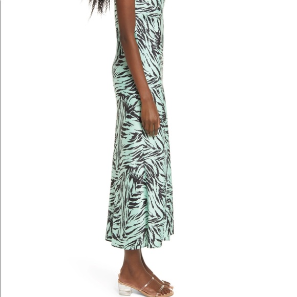 WAYF X Influencing in Color Tanner Cowl Neck Satin Slip dress - Picture 8 of 8